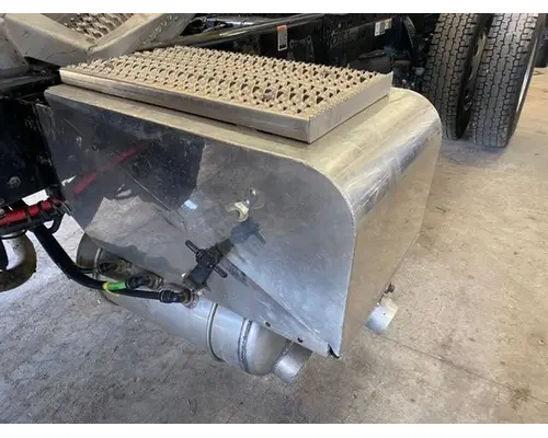 PETERBILT 567 Battery Box