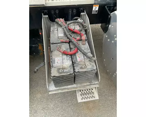 PETERBILT 567 Battery Box