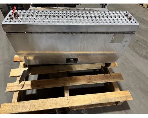 PETERBILT 567 Battery Box
