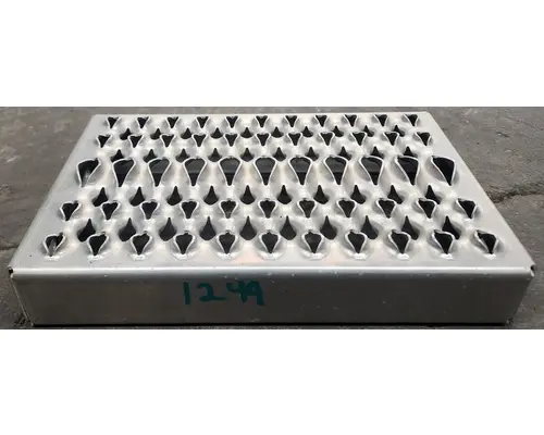 PETERBILT 567 Body Parts, Misc.