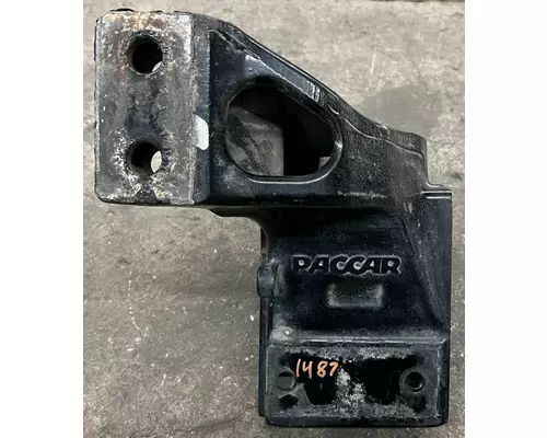 PETERBILT 567 Brackets, Misc.