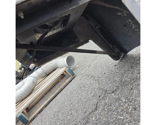 PETERBILT 567 Bumper Assembly, Front