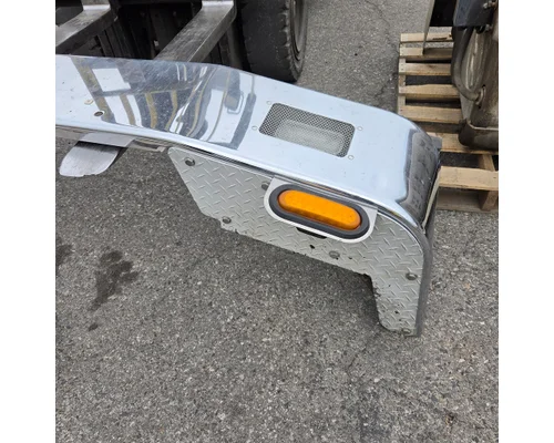 PETERBILT 567 Bumper Assembly, Front