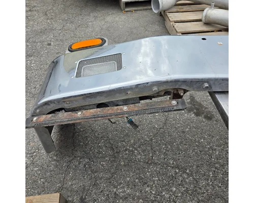 PETERBILT 567 Bumper Assembly, Front