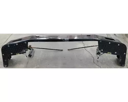 PETERBILT 567 Bumper Assembly, Front