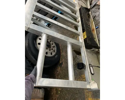 PETERBILT 567 Bumper Assembly, Front