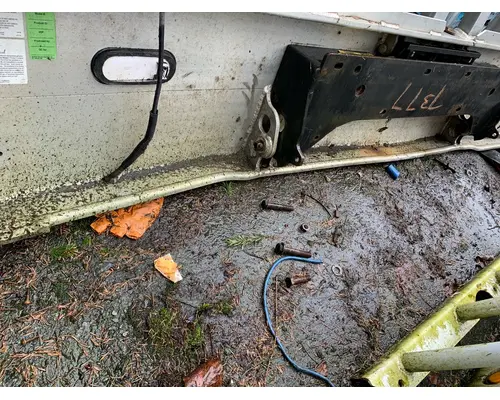 PETERBILT 567 Bumper Assembly, Front