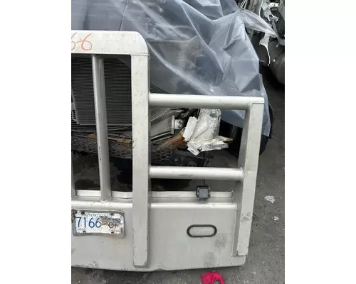 PETERBILT 567 Bumper Assembly, Front