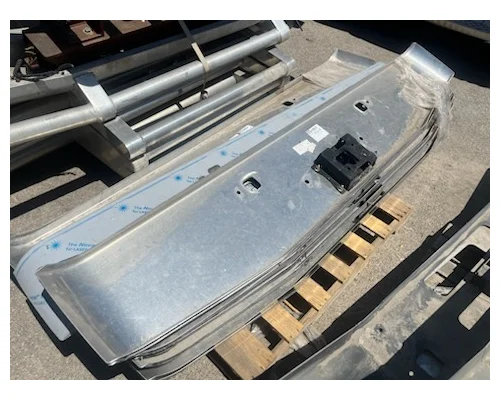 PETERBILT 567 Bumper Assembly, Front