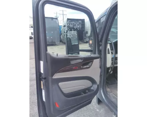 PETERBILT 567 CAB