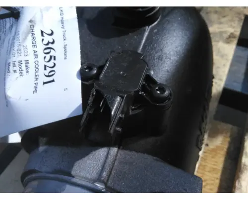 PETERBILT 567 CHARGE AIR COOLER PIPE