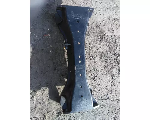 PETERBILT 567 CROSSMEMBER