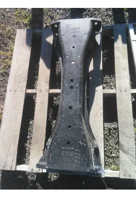 PETERBILT 567 CROSSMEMBER