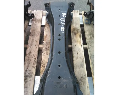 PETERBILT 567 CROSSMEMBER