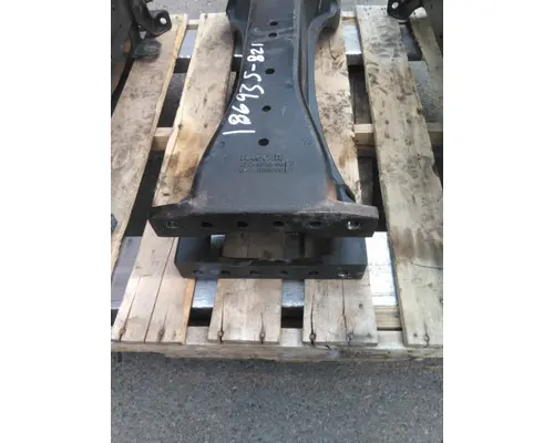 PETERBILT 567 CROSSMEMBER