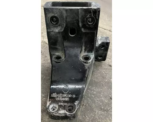 PETERBILT 567 Cab Mount