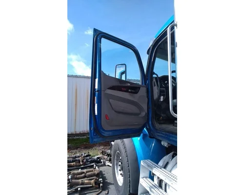 PETERBILT 567 Cab
