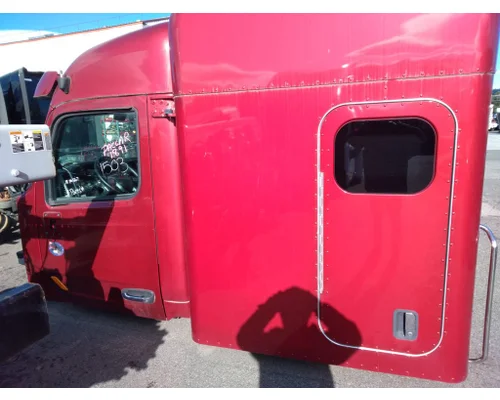 PETERBILT 567 Cab