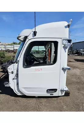 PETERBILT 567 Cab