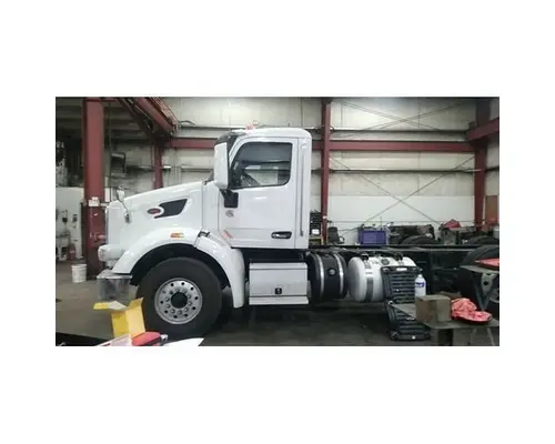 PETERBILT 567 Complete Vehicle