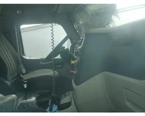 PETERBILT 567 Complete Vehicle