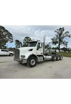 PETERBILT 567 Complete Vehicle