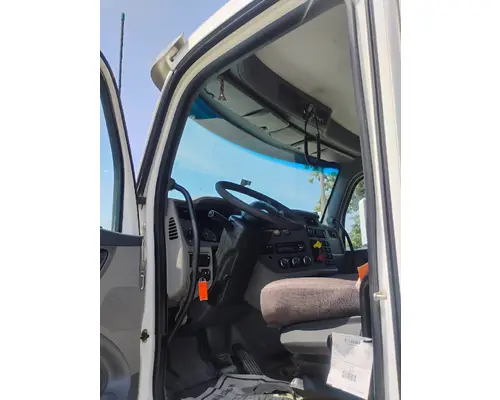 PETERBILT 567 Complete Vehicle