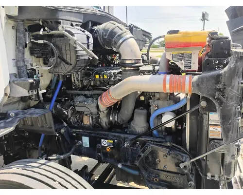 PETERBILT 567 Complete Vehicle