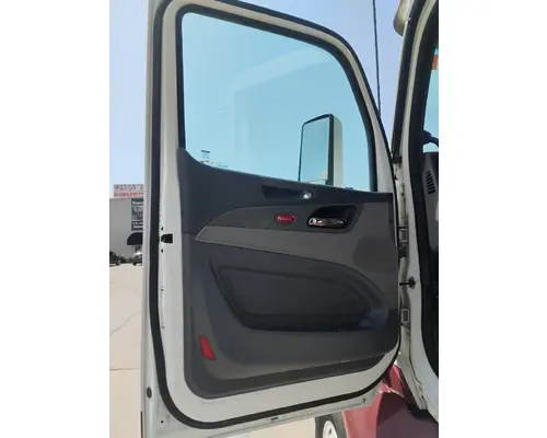 PETERBILT 567 Complete Vehicle