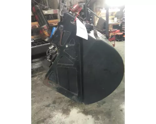 PETERBILT 567 DEF TANK