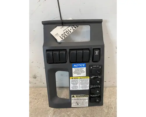 PETERBILT 567 Dash  Console Switch