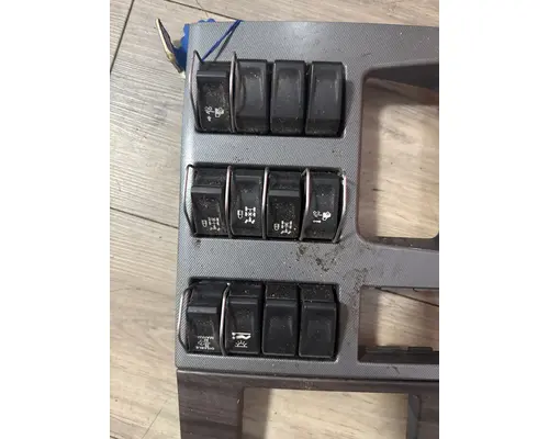 PETERBILT 567 Dash Assembly