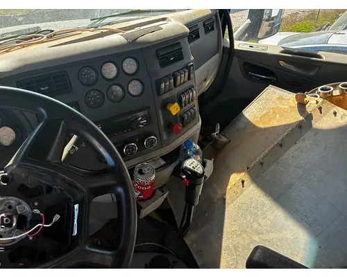 PETERBILT 567 Dash Assembly