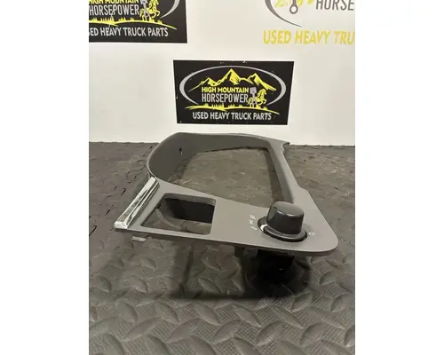 PETERBILT 567 Dash Panel
