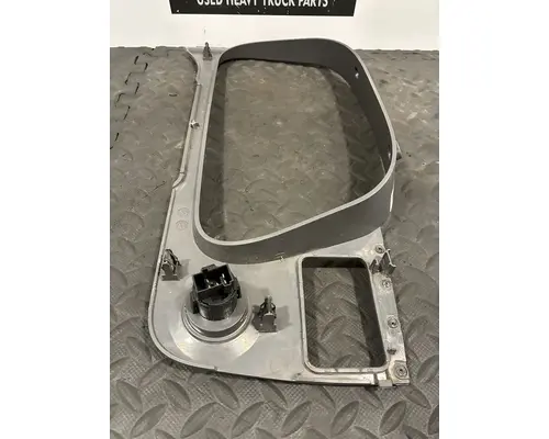 PETERBILT 567 Dash Panel