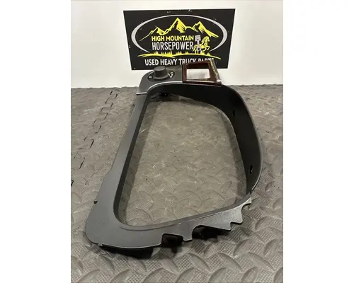PETERBILT 567 Dash Panel