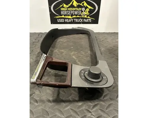PETERBILT 567 Dash Panel