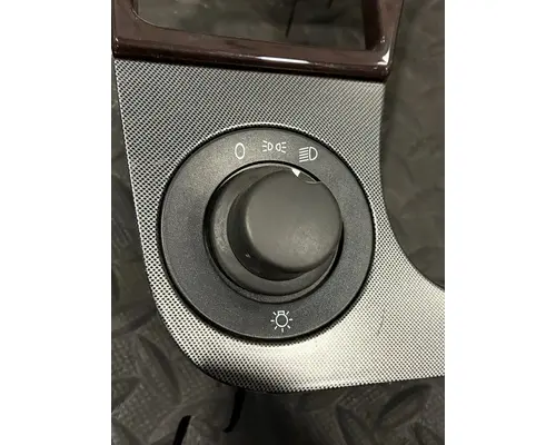 PETERBILT 567 Dash Panel
