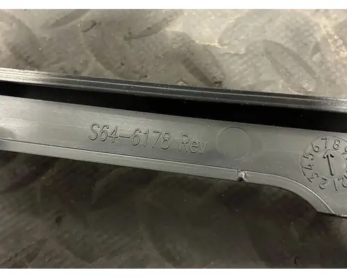 PETERBILT 567 Dash Panel