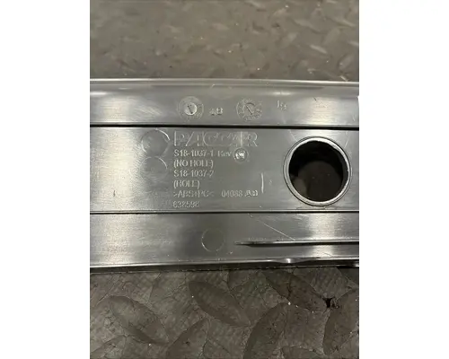 PETERBILT 567 Dash Panel
