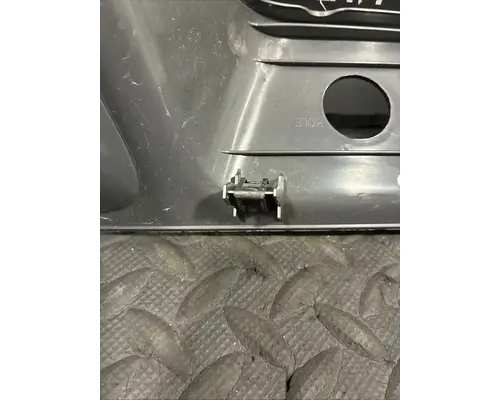 PETERBILT 567 Dash Panel