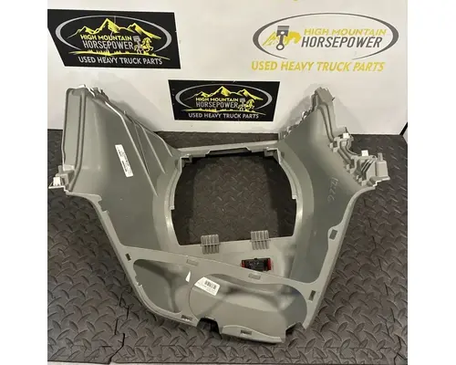 PETERBILT 567 Dash Panel