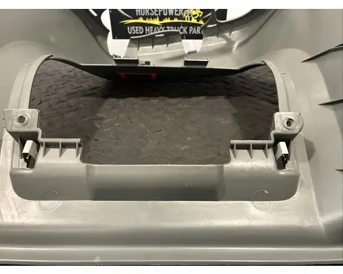 PETERBILT 567 Dash Panel