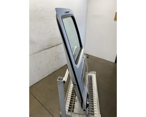 PETERBILT 567 Door Assembly, Front