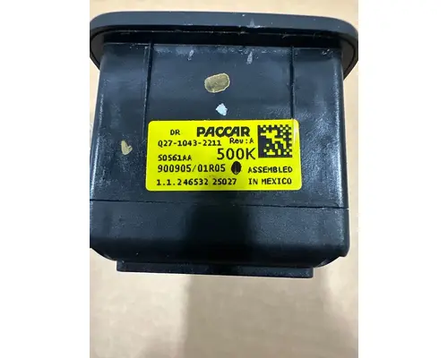 PETERBILT 567 Door Assembly, Front