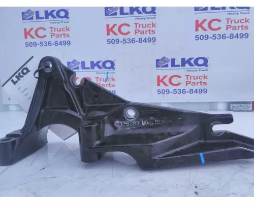 PETERBILT 567 EXHAUSTMUFFLER BRACKET