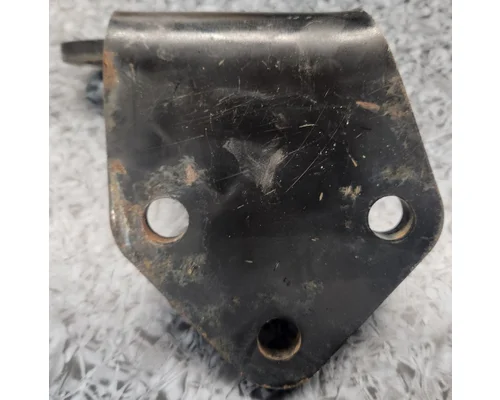 PETERBILT 567 Engine Mounts