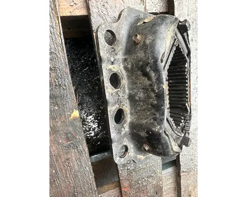 PETERBILT 567 Engine Mounts