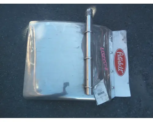 PETERBILT 567 FENDER, QUARTERHALF REAR