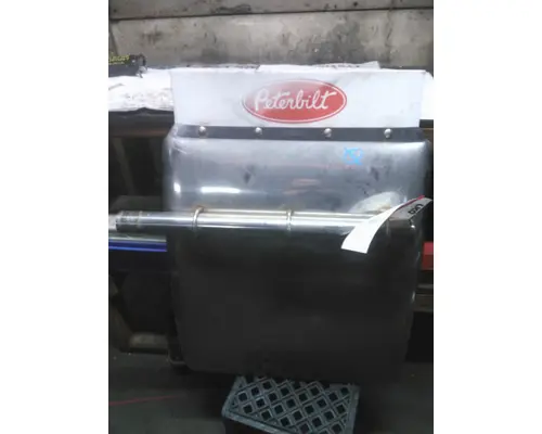 PETERBILT 567 FENDER, QUARTERHALF REAR